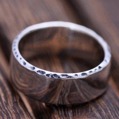 Men's Sterling Silver Engraved Feather Band Ring